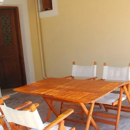 Chic Villa In Kalymnos + Mountain View וילה