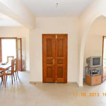 Chic Villa In Kalymnos + Mountain View 别墅