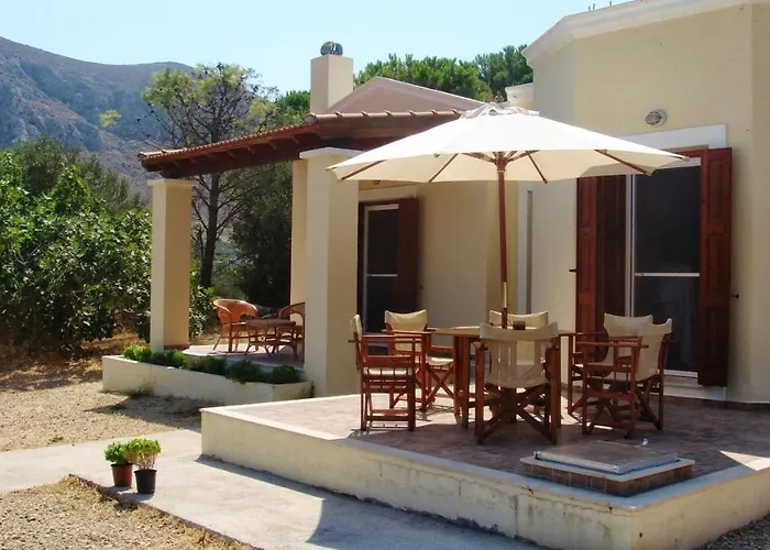 Chic Villa In Kalymnos + Mountain View * Vathis